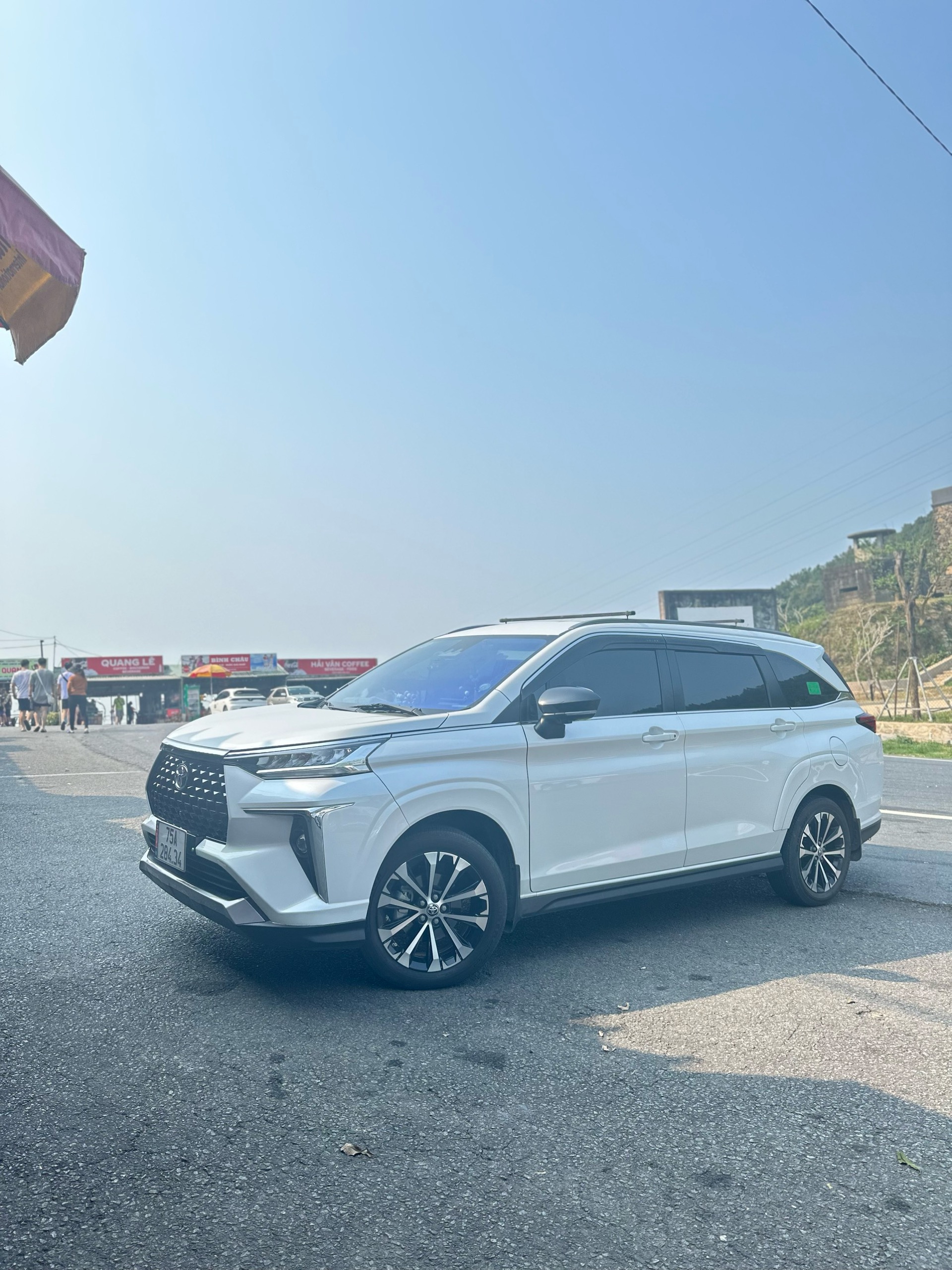 Giá xe đưa đón khách ở sân bay phú bài Huế là bao nhiêu